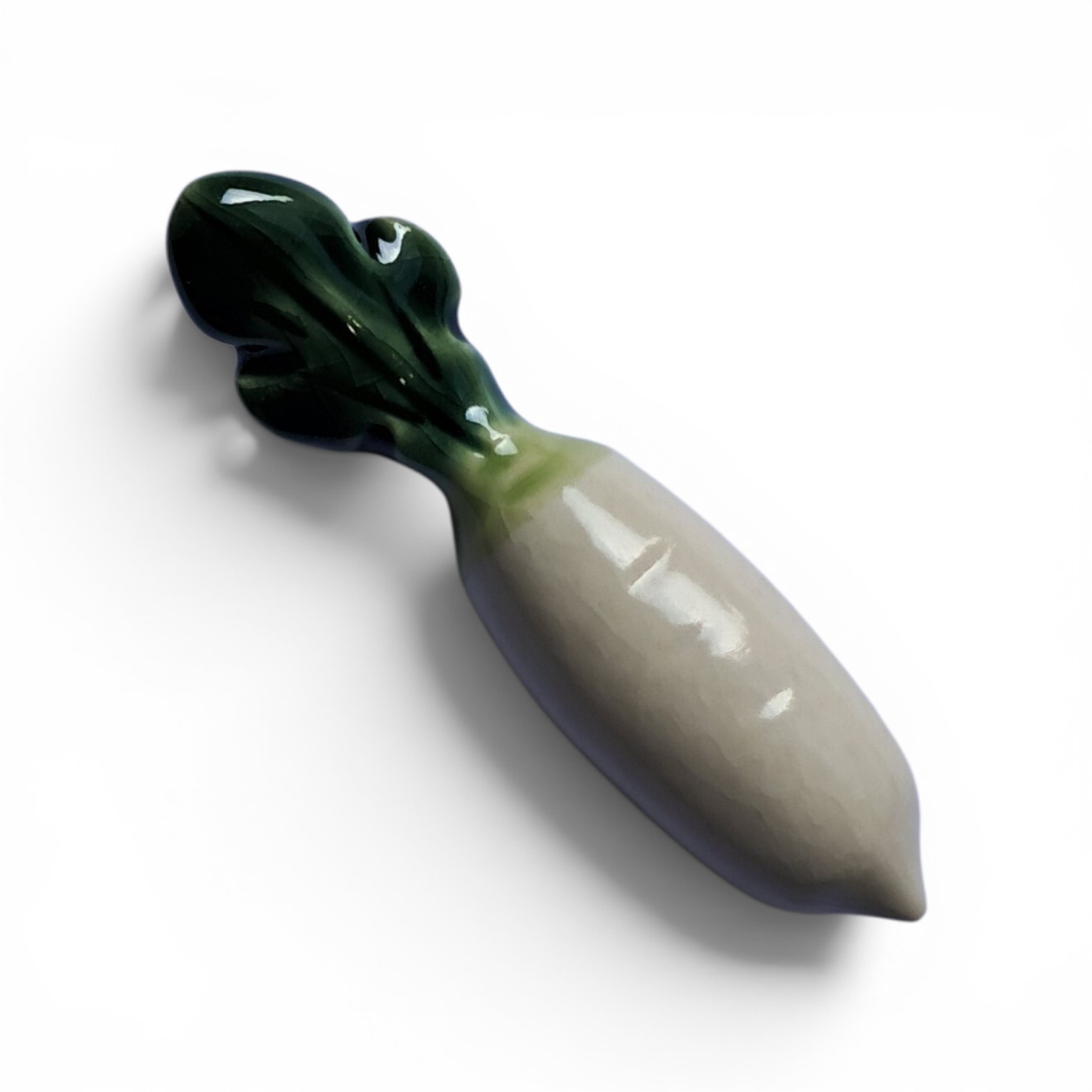 Ceramiczna podstawka pod pałeczki - biała rzodkiew daikon